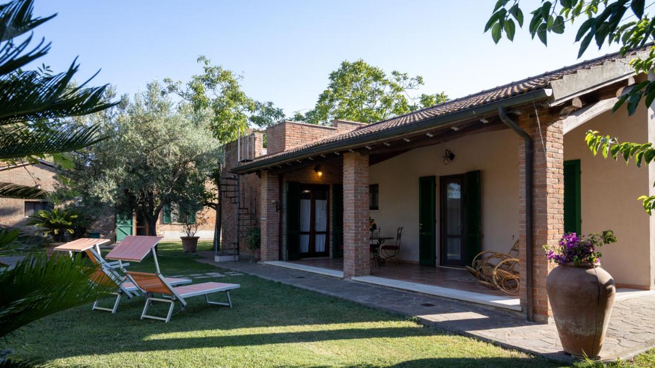 Agriturismo Salcino Grosseto Buitenkant foto